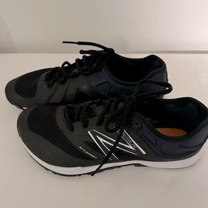 Women’s New Balance Minimus Vibram training shoe